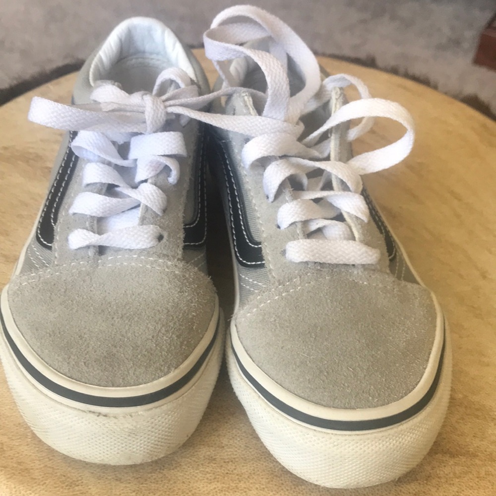 Girls Vans - Picture 4 of 8